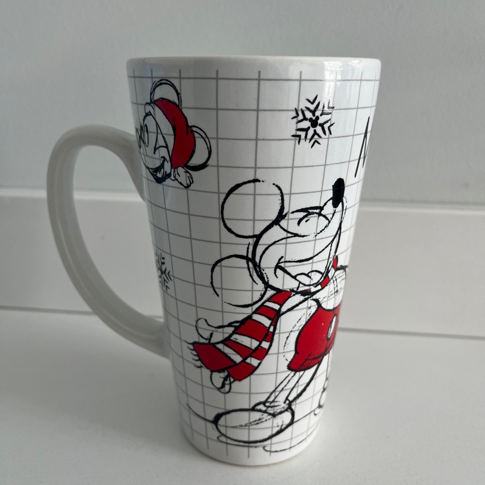 Disney Mickey Mouse sketchbook winter tall mug